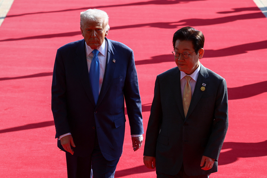 한미, 관세협상 전격 타결…자동차 15% 인하·연 200억 달러 투자 상한 설정