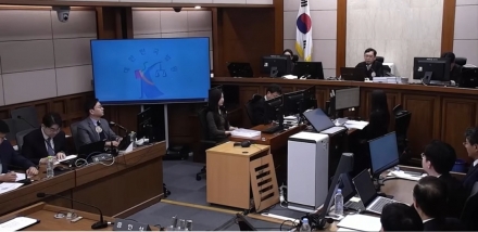 법정 난동 유튜브로 돈벌이… 민주당, “조직적 사법 방해” 강력 규탄