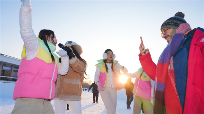 “세계 최대라더니!” 유럽이 확인한 하얼빈 빙설 현장