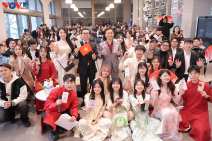 충남 아산서 재한 베트남 공동체 설맞이 행사…베트남 공산당 제14차 당대회도 함께 기념