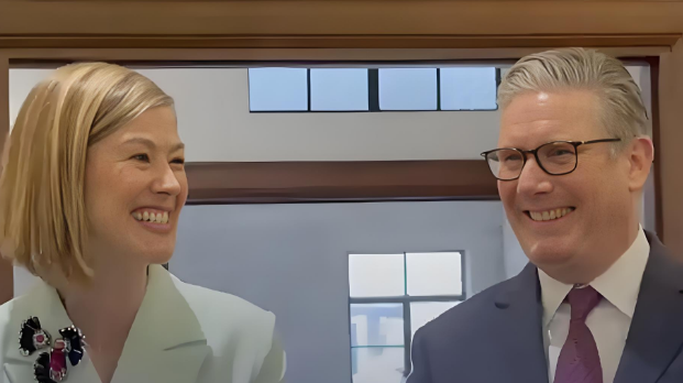 英총리 상하이 일정에 동행한 ‘중국어 10급’ 여배우는 누구?