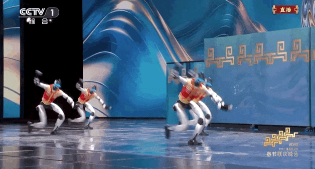 공연이 아니라 시연… 춘완 로봇에 쏠린 세계의 시선