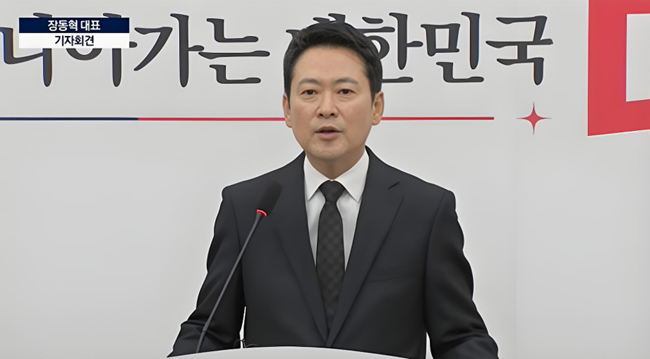 야당이 된 보수의 기이한 충성심