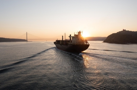 美 해상 봉쇄 해제 신호…이란 “2차 협상 조건으로 가능”