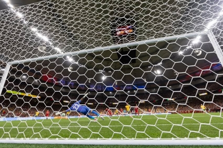 호주, 튀르키예 2-0 완파…‘신예 돌풍’으로 월드컵 첫 승 신고