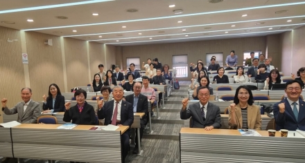 한글만 가르쳐서는 부족하다…세계 한글학교, 교육의 변화 모색