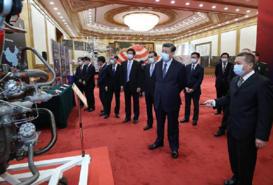 시진핑 등 中 지도부, 달 탐사 프로젝트 성과 전람 참관