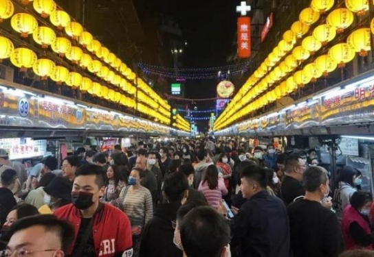 中, 17일 코로나 본토 확진자 4명...해외 입국자 18명