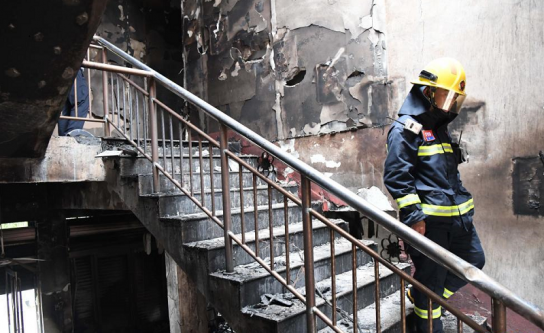 中 허난성 6.25 화재 사고, 현 당서기·현장 해임