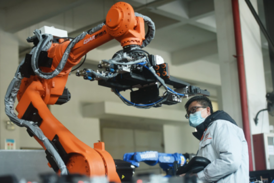中, 2021년 GDP 110조 위안… 8.1% 증가