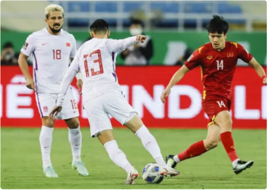 돈을 내야만 들어갈 수 있는 중국 남자 축구대표팀