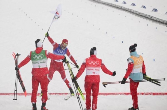러시아, 남자 크로스컨트리 스키 4×10km 계주 우승