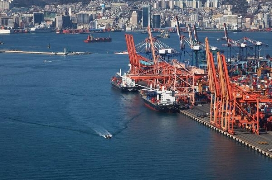 2021년 中 기업 대외직접투자 전년동기 대비 2.2% 증가