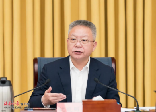 中 의학박사 출신 선샤오밍, 하이난성 당서기로 선출