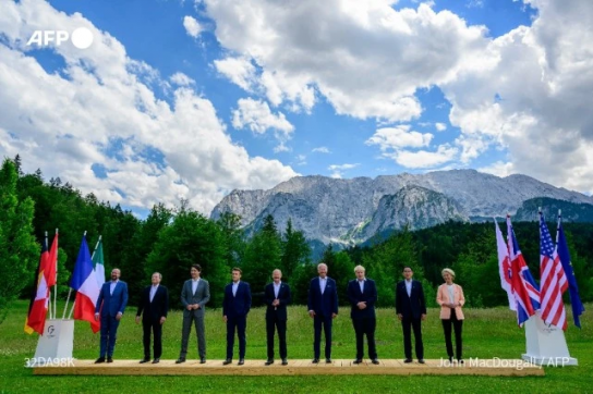 미, 러시아 방위산업을 겨냥한 새로운 G7 제재 발표