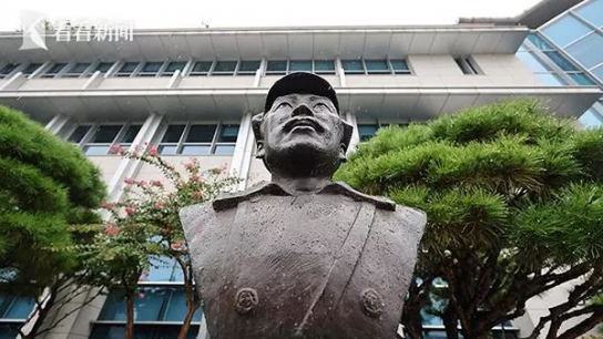 항일 명장 홍범도 장군 흉상 철거 논란