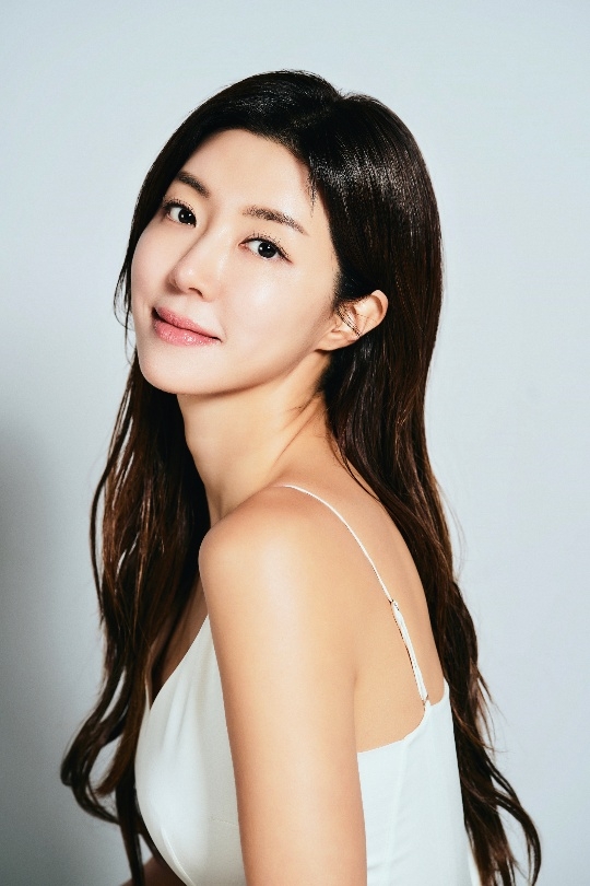 박한별, 라이즈 엔터테인먼트와 전속 계약 체결
