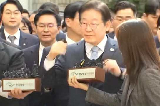 이재명, 대선 관련 허위사실 공표 혐의 2심 무죄