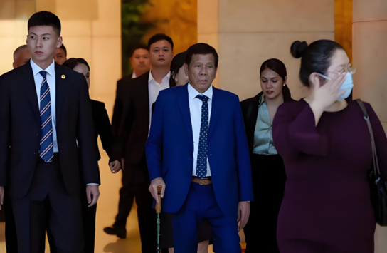 中 “두테르테, ICC 체포령 피해 망명 요청 안해…홍콩 방문 사적”